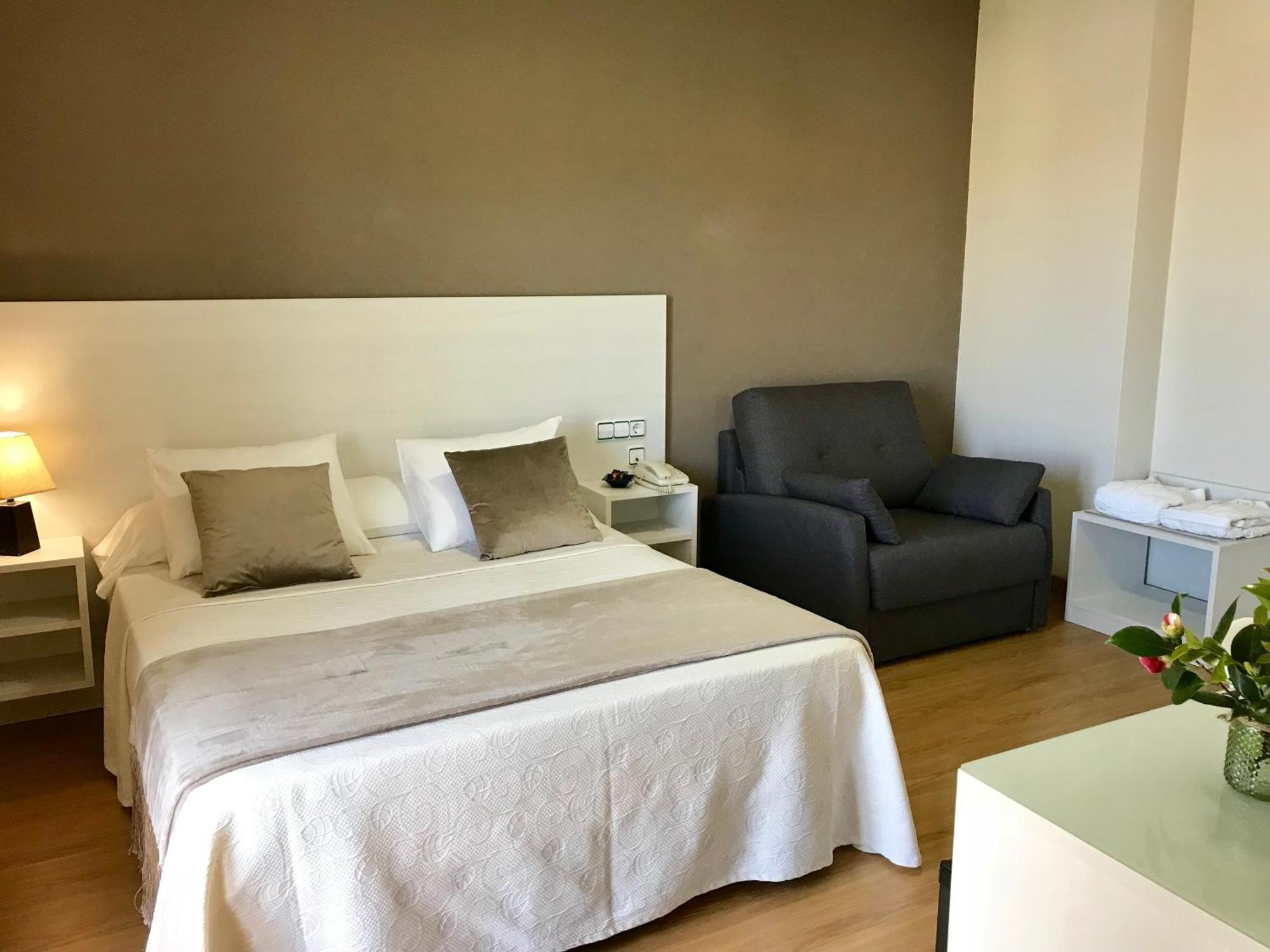 Hotel Nuevo Vichona Sanxenxo Room photo